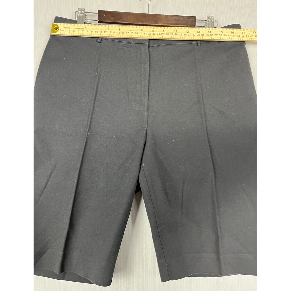 Chico's Bermuda Shorts 2 Black Cotton Rayon Blend Stretch Classic Preppy Minimal - Picture 8 of 10